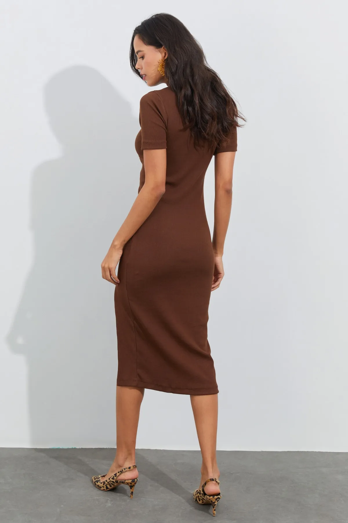 Cool & Sexy  Braunes Camisole-Kleid mit Schlitz für Damen EY1020