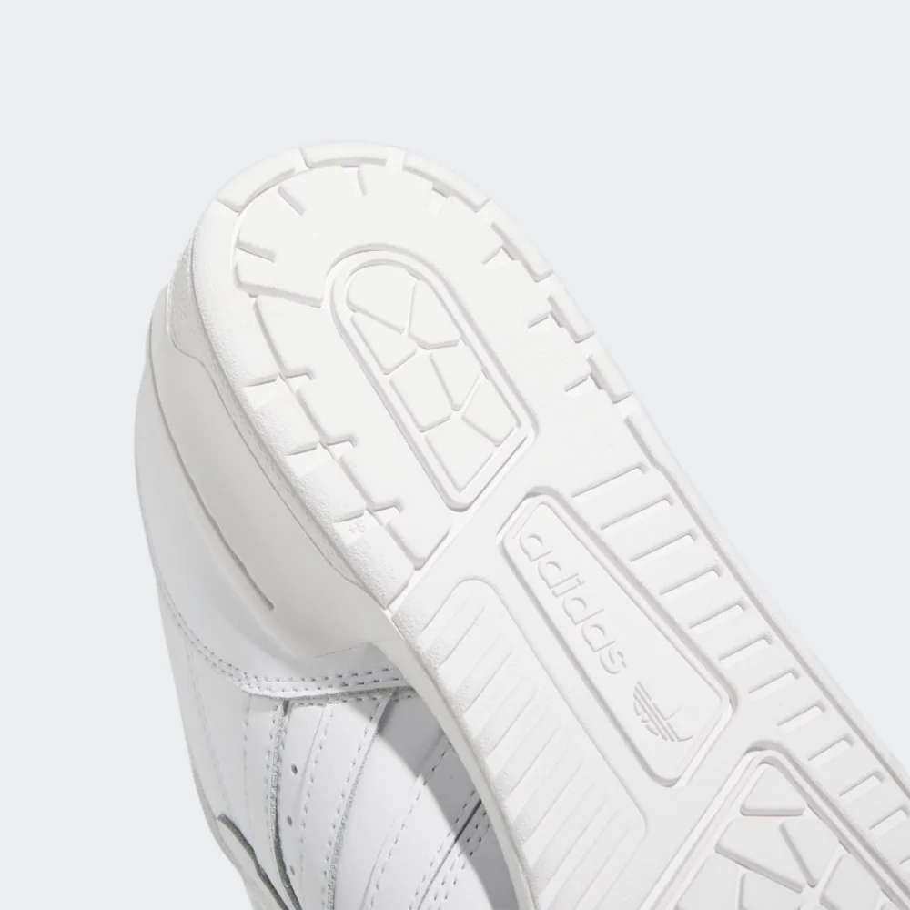 adidas Rivalry Low GX2272 / weiss