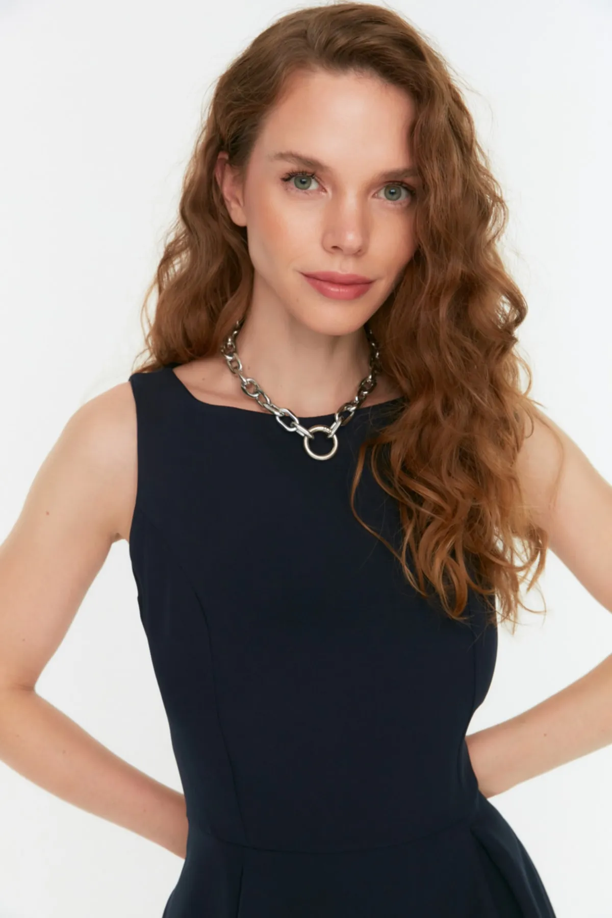 Trendyol Collection  Marineblaues Plisseekleid TWOSS20EL0980