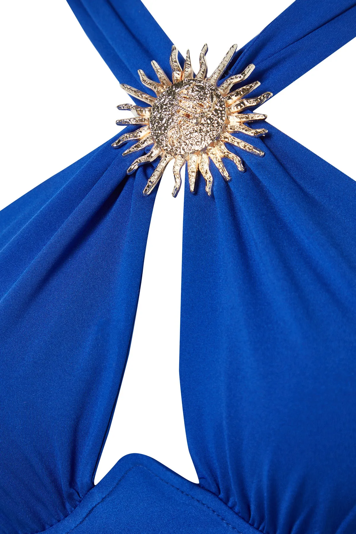 Trendyol Collection  X Zeynep Tosun Saks Sun Accessoire Kleid mit detailliertem Ausschnitt TCLSS23EL00025
