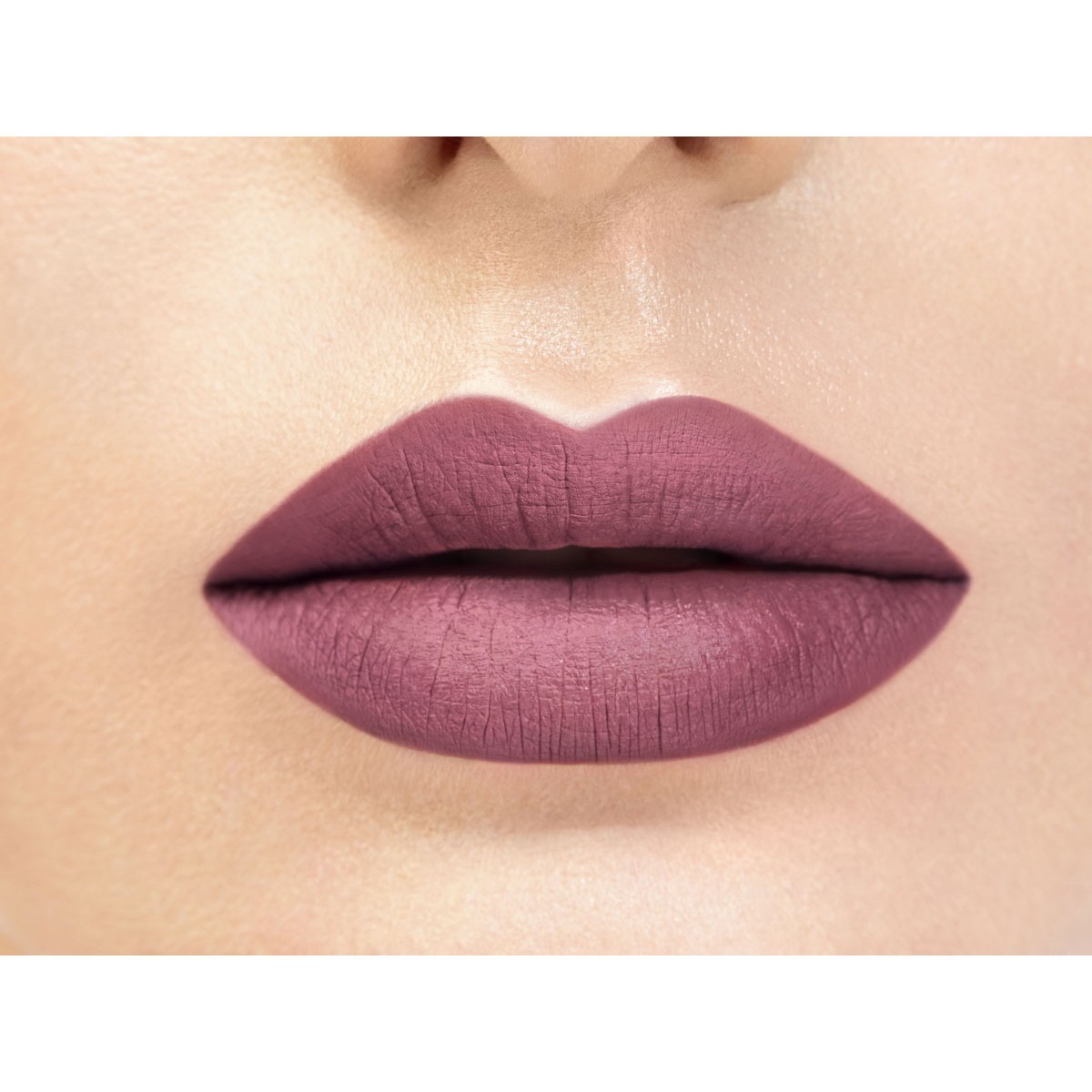 Pomadka matowa Petal Veil Lasting Matte Lipstick marki Wakeup Cosmetics
