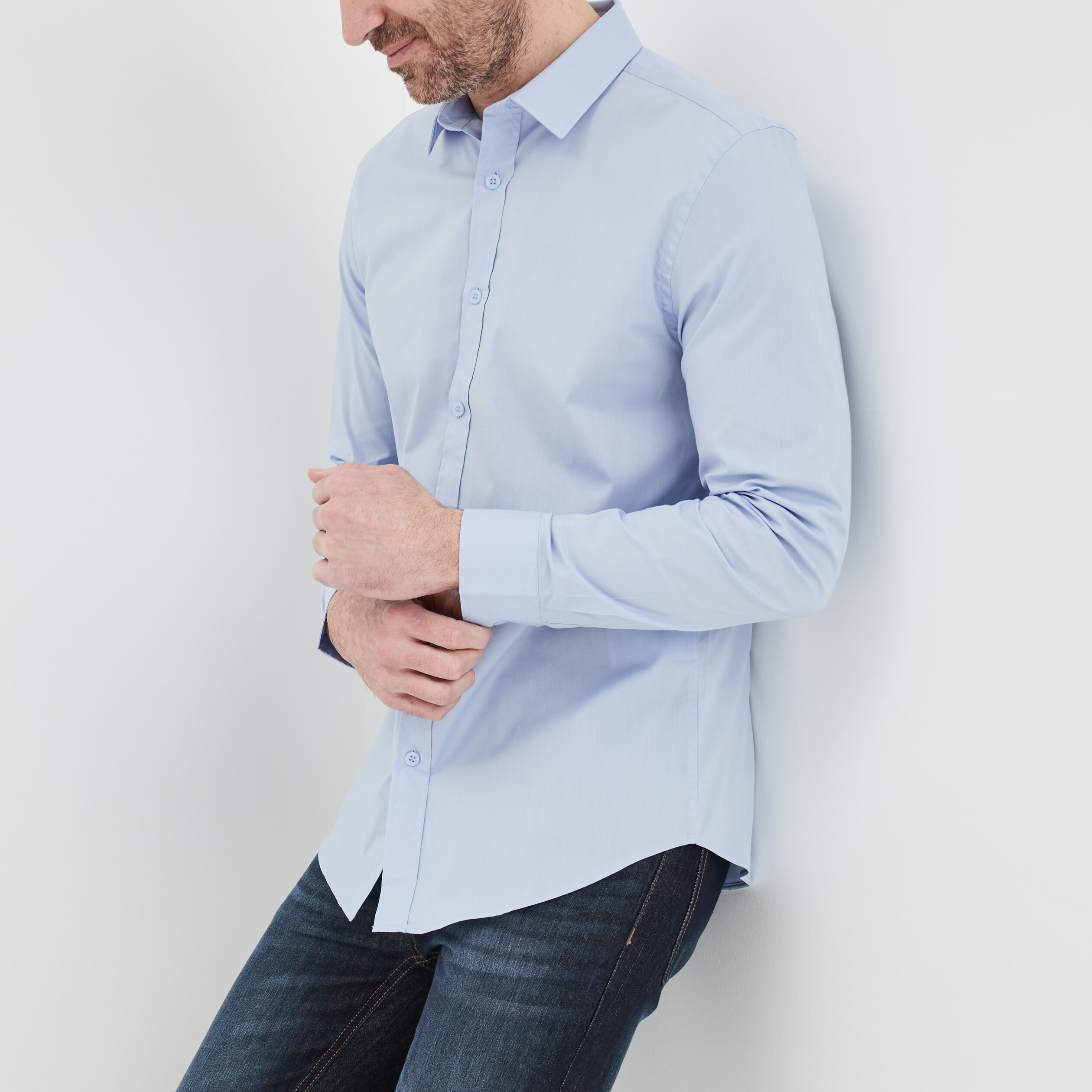 Chemise basique ajustée manches longues bleu ciel homme | La Halle