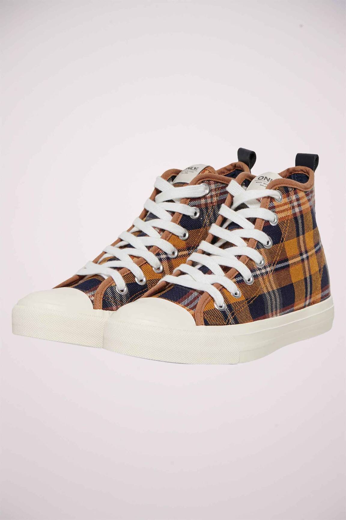 Only Baskets Femme couleur jaune