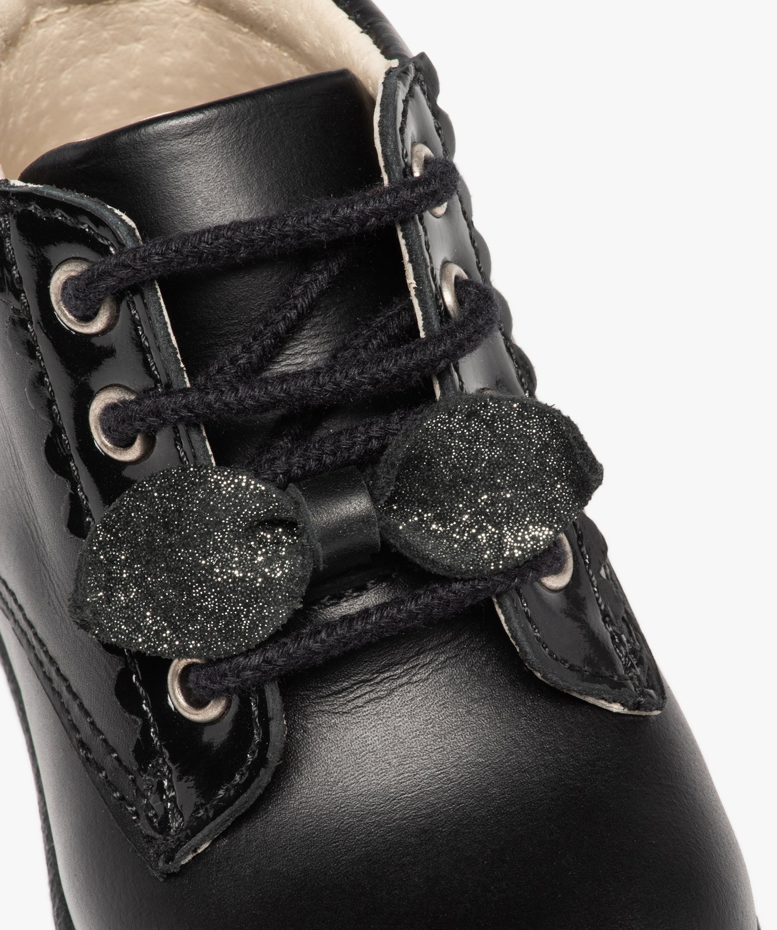 Bottillons premiers pas bébé fille à lacets dessus cuir noir | GEMO