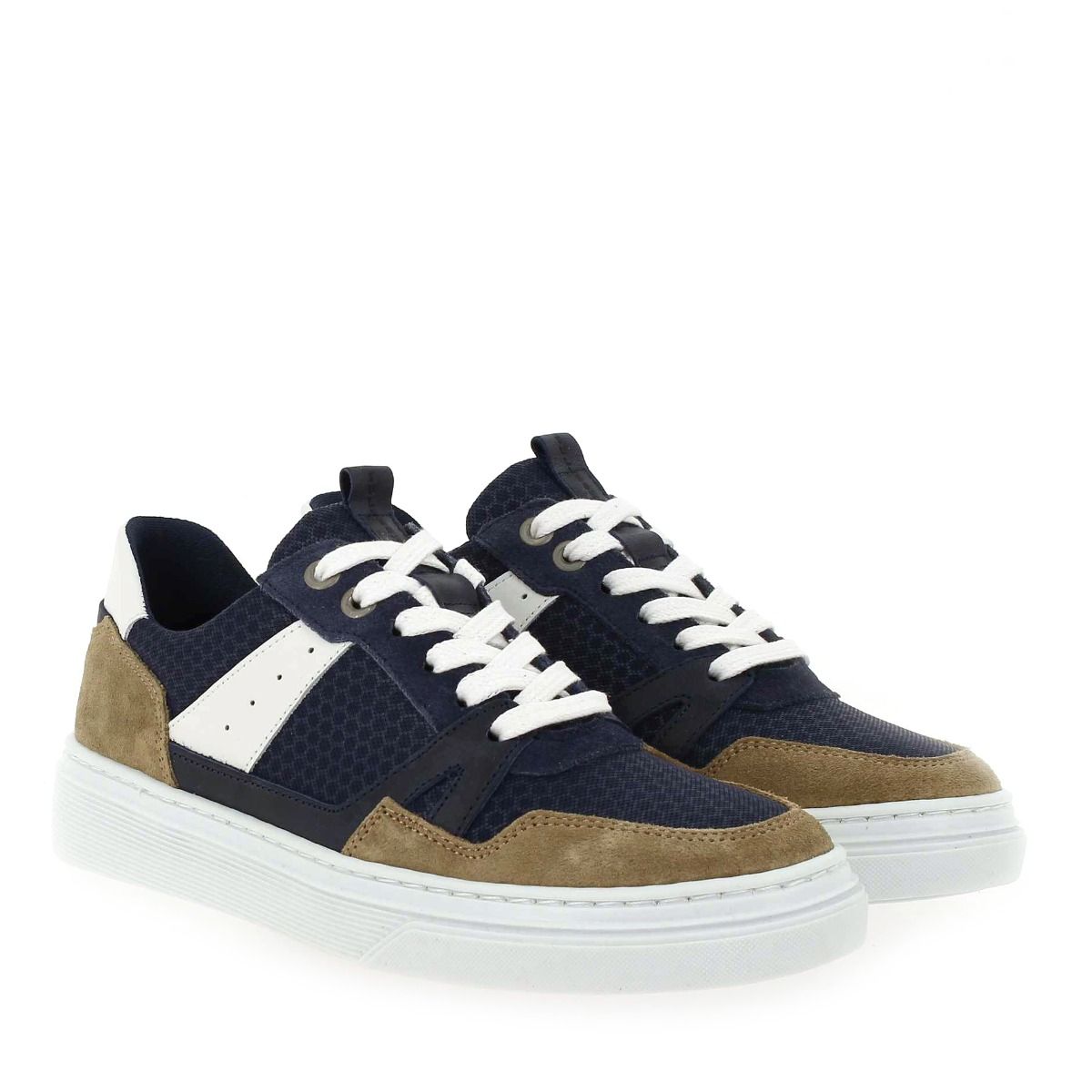 Bullboxer  AOP009E5L_ - Marine Beige