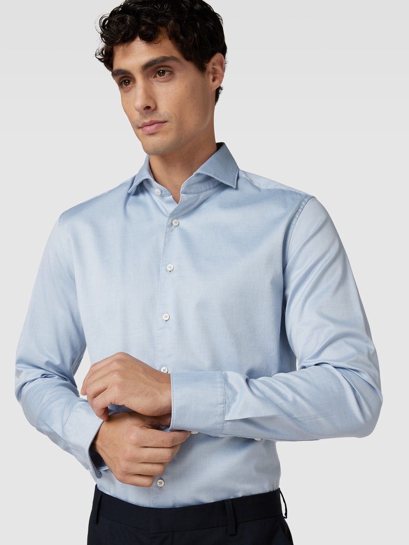 Slim Fit Premium Shirt mit Haifischkragen in bleu