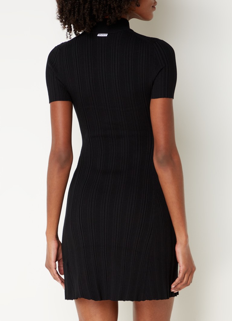 Rochie mini HUGO BOSS Sareply cu guler înalt și nervuri