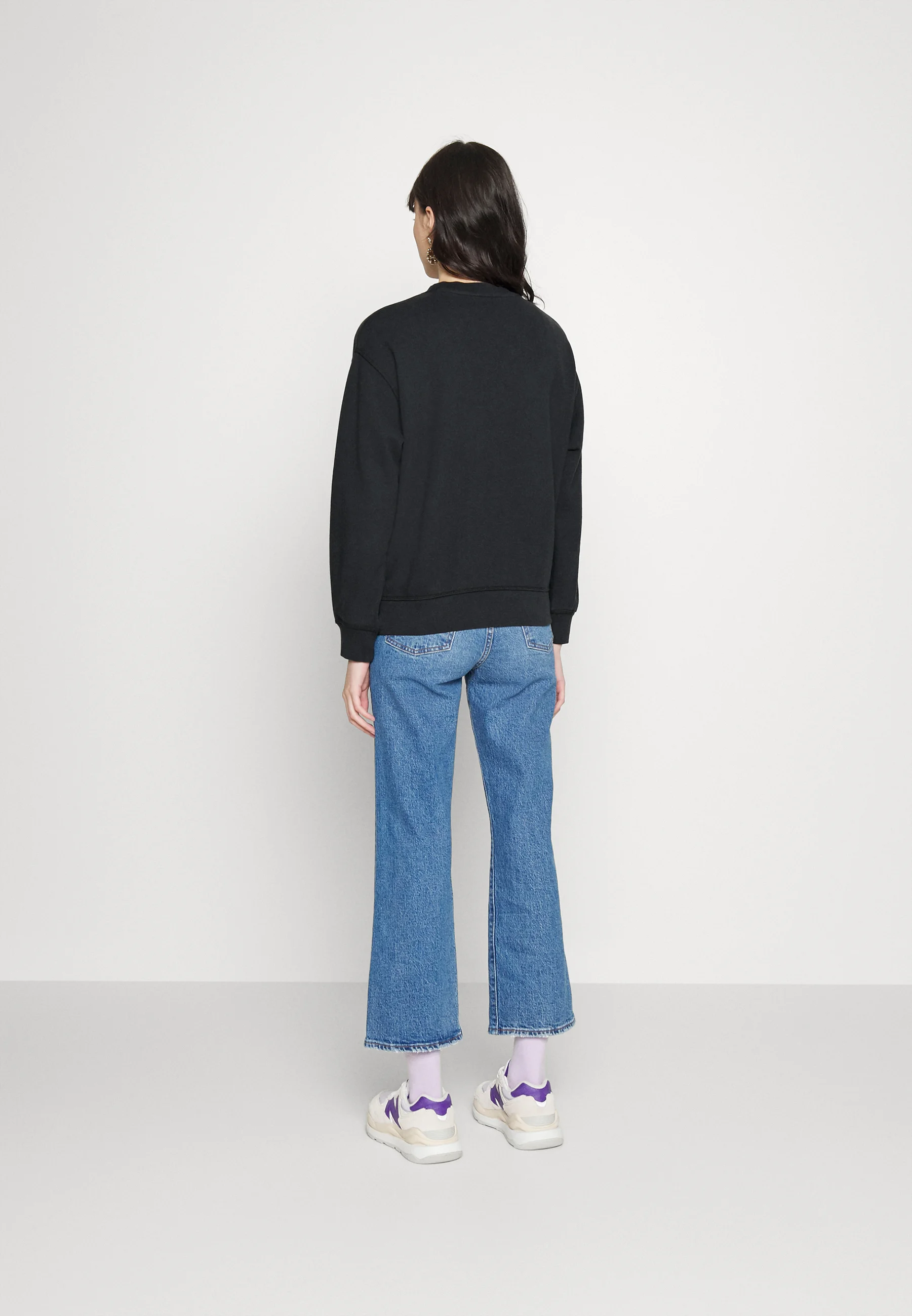 Sudadera Levi's® GRAPHIC STANDARD CREW