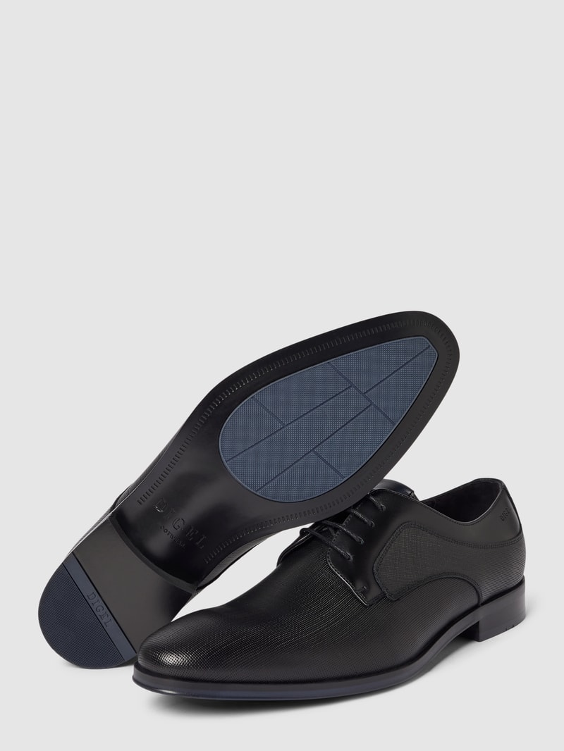 Derby-Schuhe mit Schnürverschluss Modell 'Sio' in schwarz
