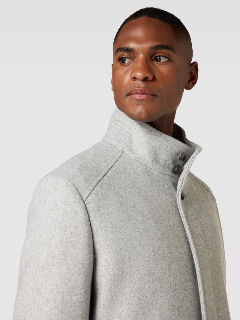 Kurzmantel mit verdeckter Knopfleiste Modell 'Show' in silber