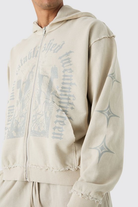 Kastiger Oversize Hoodie mit rohem Saum