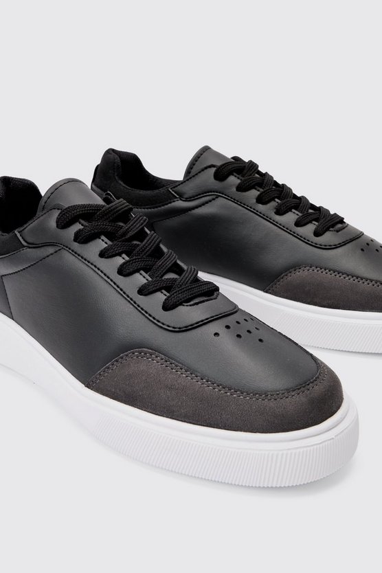Sneaker mit klobiger Sohle und Kontrast-Oberteil in Schwarz