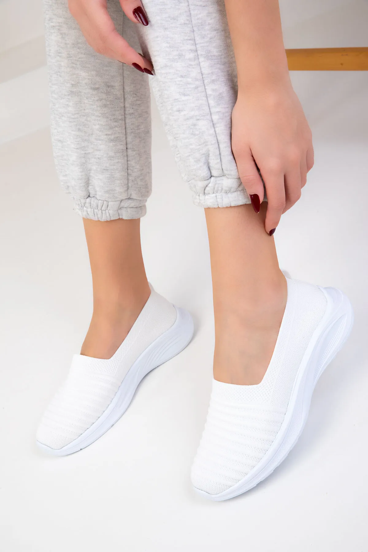 SOHO  Weiße Damen Sneakers 18761