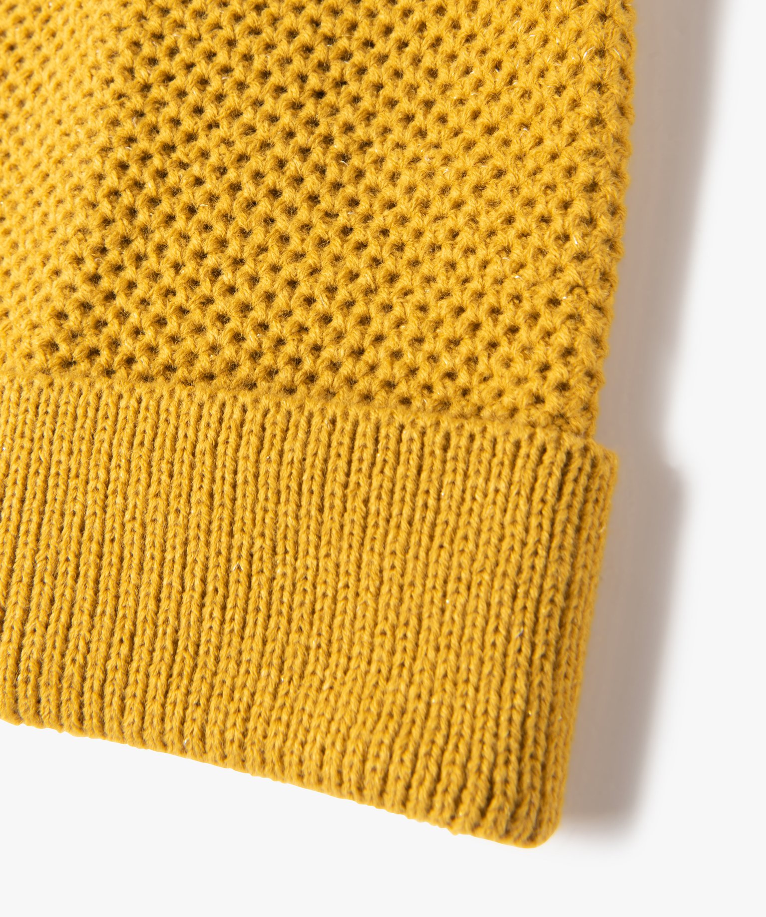 Bonnet femme en maille fantaisie avec fil Lurex jaune | GEMO