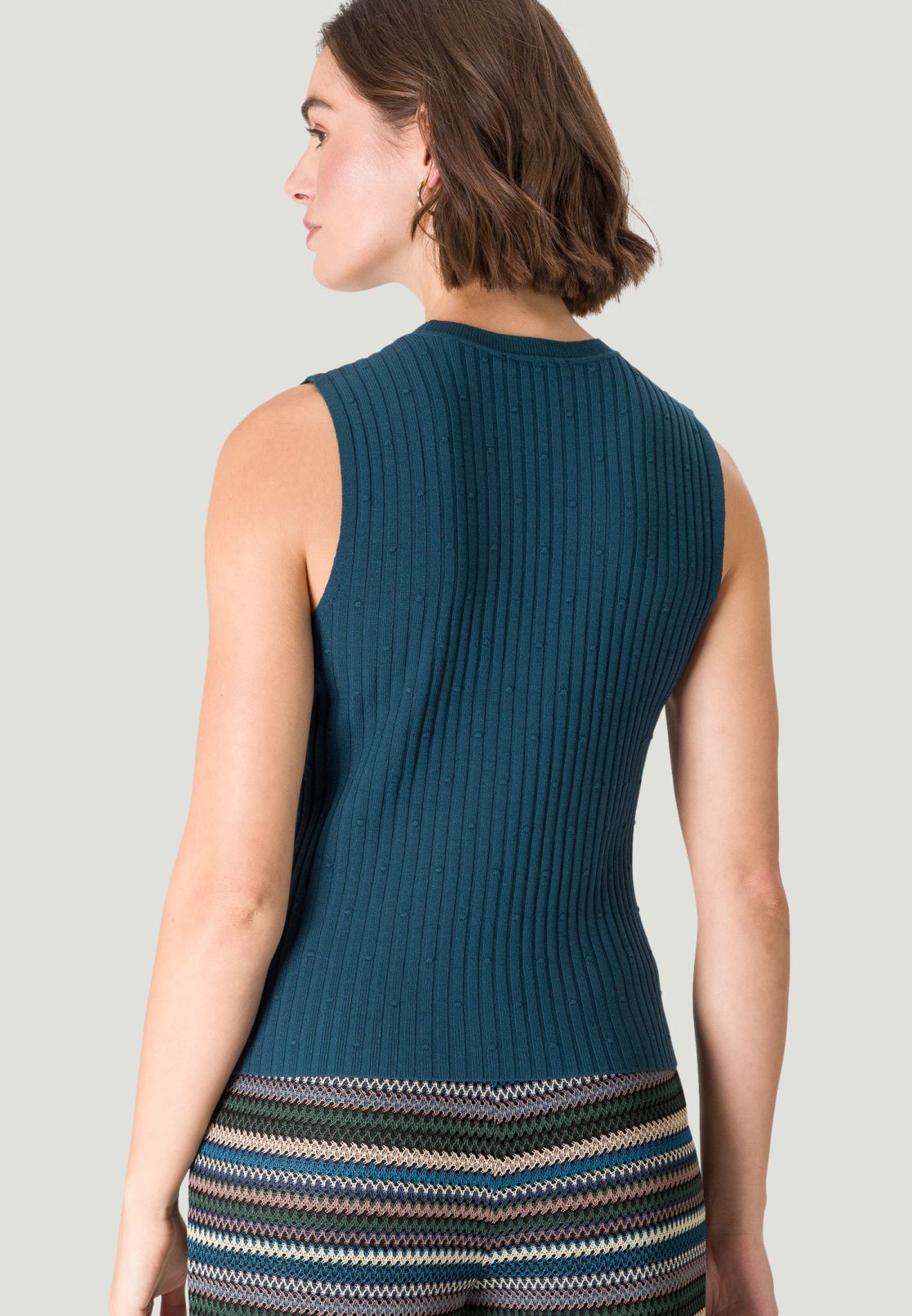Stricktop mit Rundauschnitt