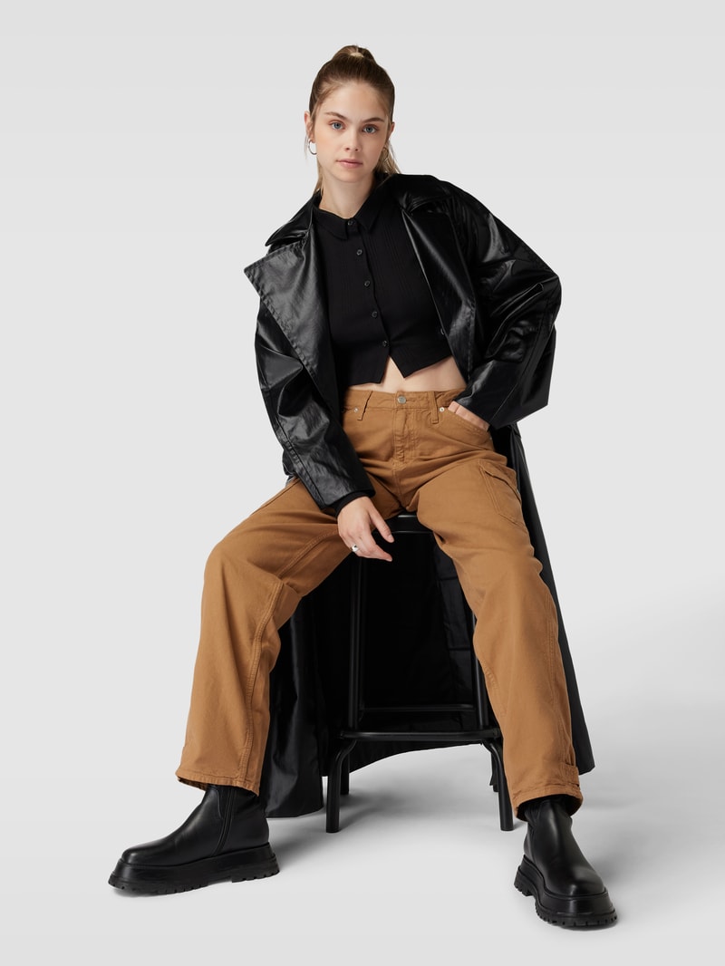 Trenchcoat mit Bindegürtel Modell 'GLOSSY' in black