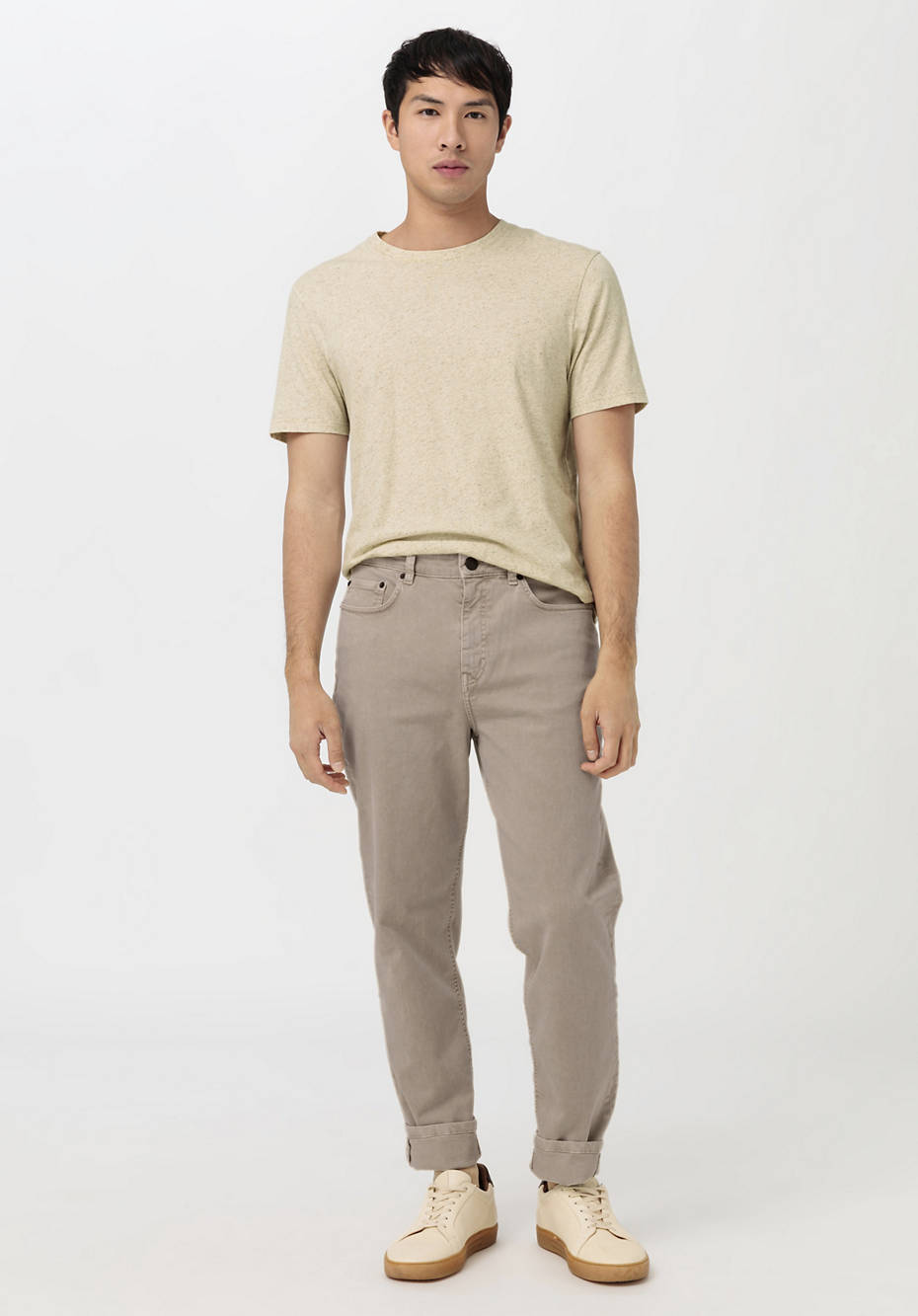 Mineralgefärbte Jeans Mads Relaxed Tapered Fit aus Bio-Denim