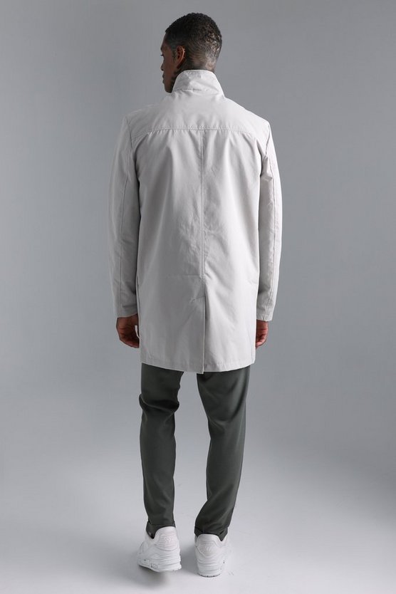 Regenjacke mit Trichterkragen und doppelseitigem Reißverschluss