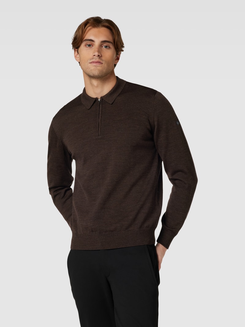 Strickpullover mit kurzem Reißverschluss Modell 'POLO ZIP' in dunkelbraun