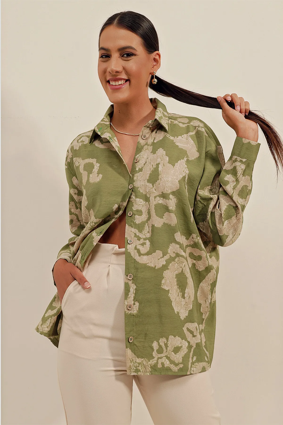 Bigdart  3900 Oversize Long Basic Shirt – V. Grün