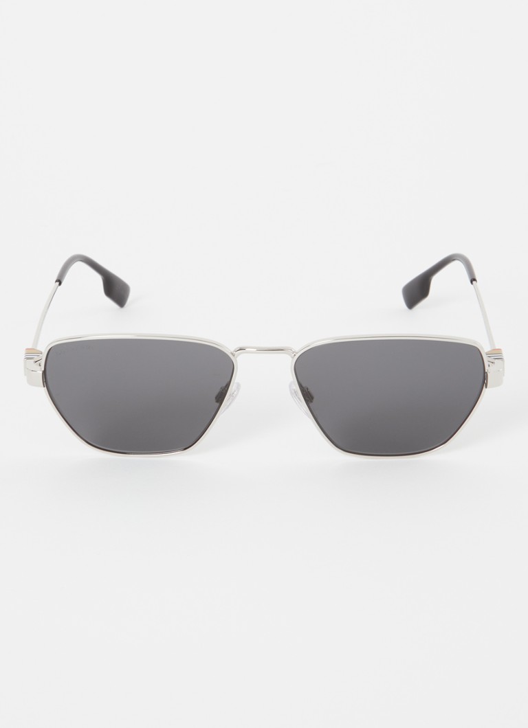 Burberry Retro sunglasses BE3146