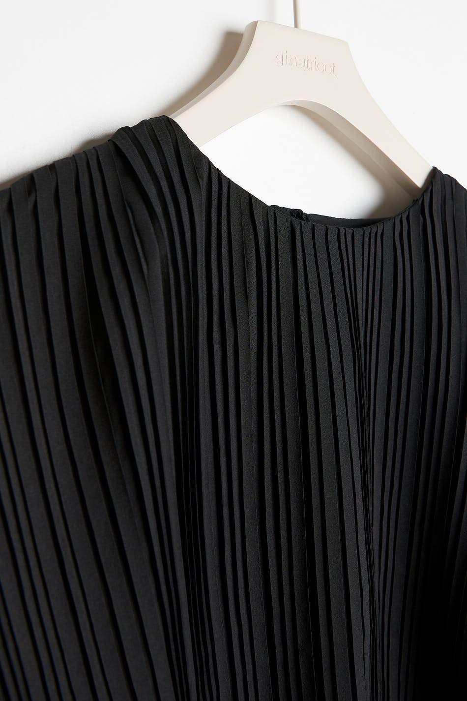 Izzy pleated top