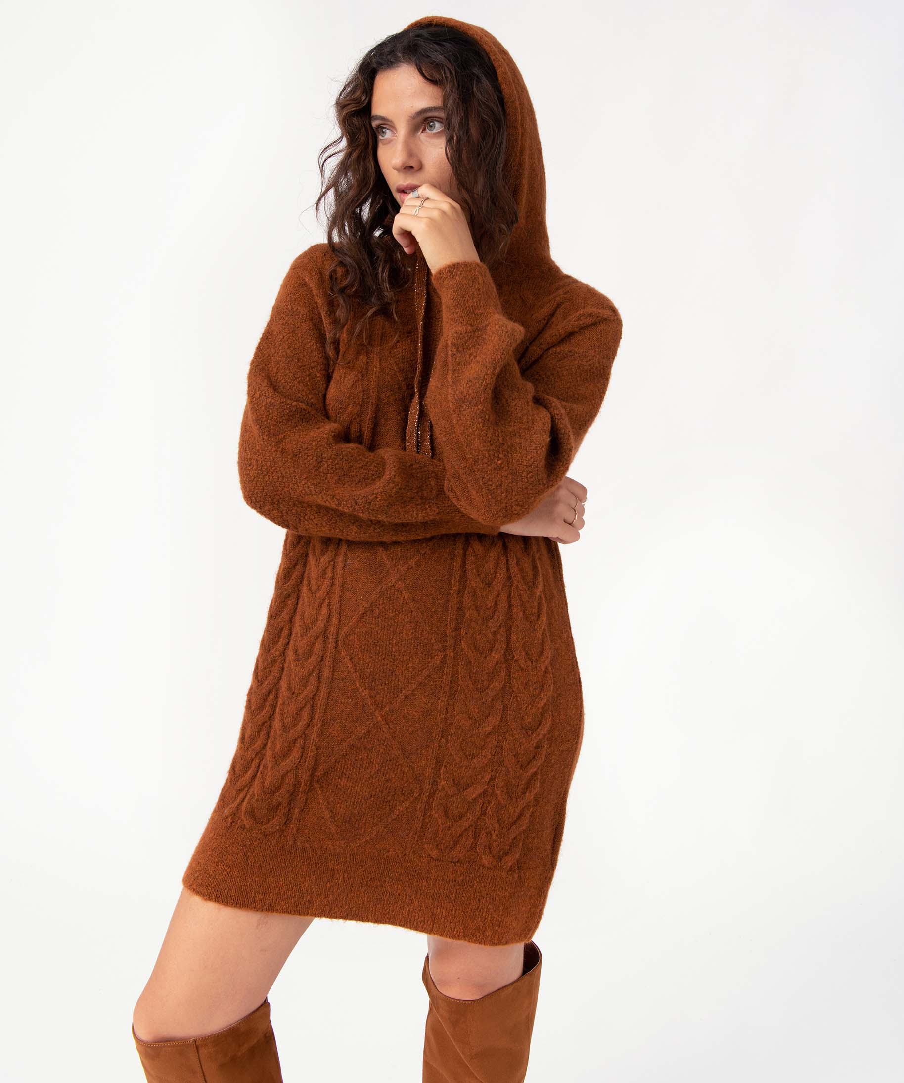 Robe pull femme en maille à capuche camel | GEMO