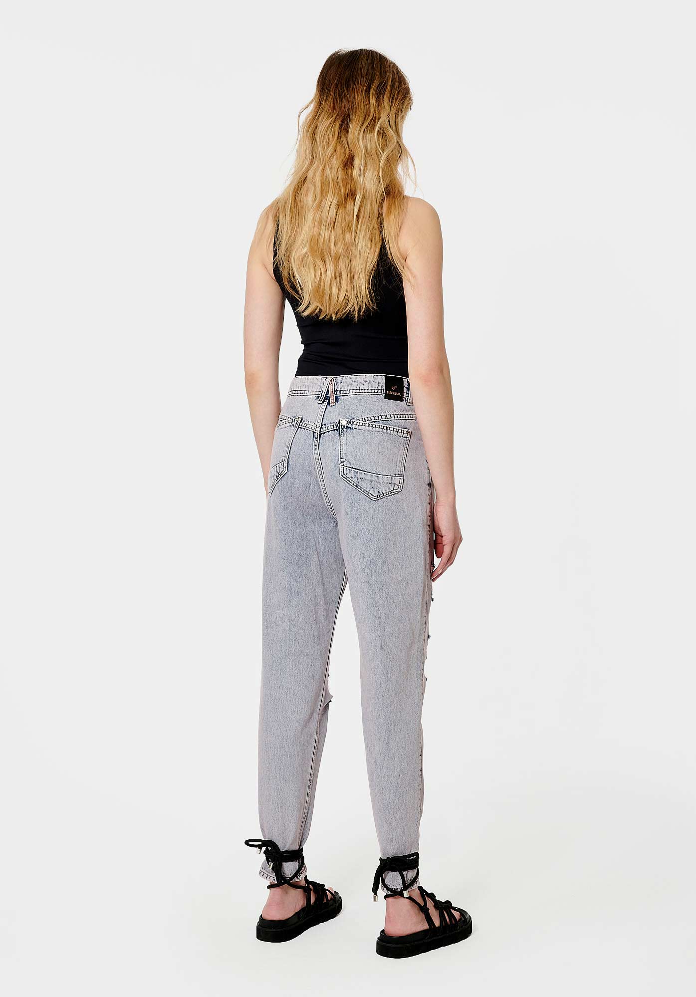 ELISA  Jean Mom femme