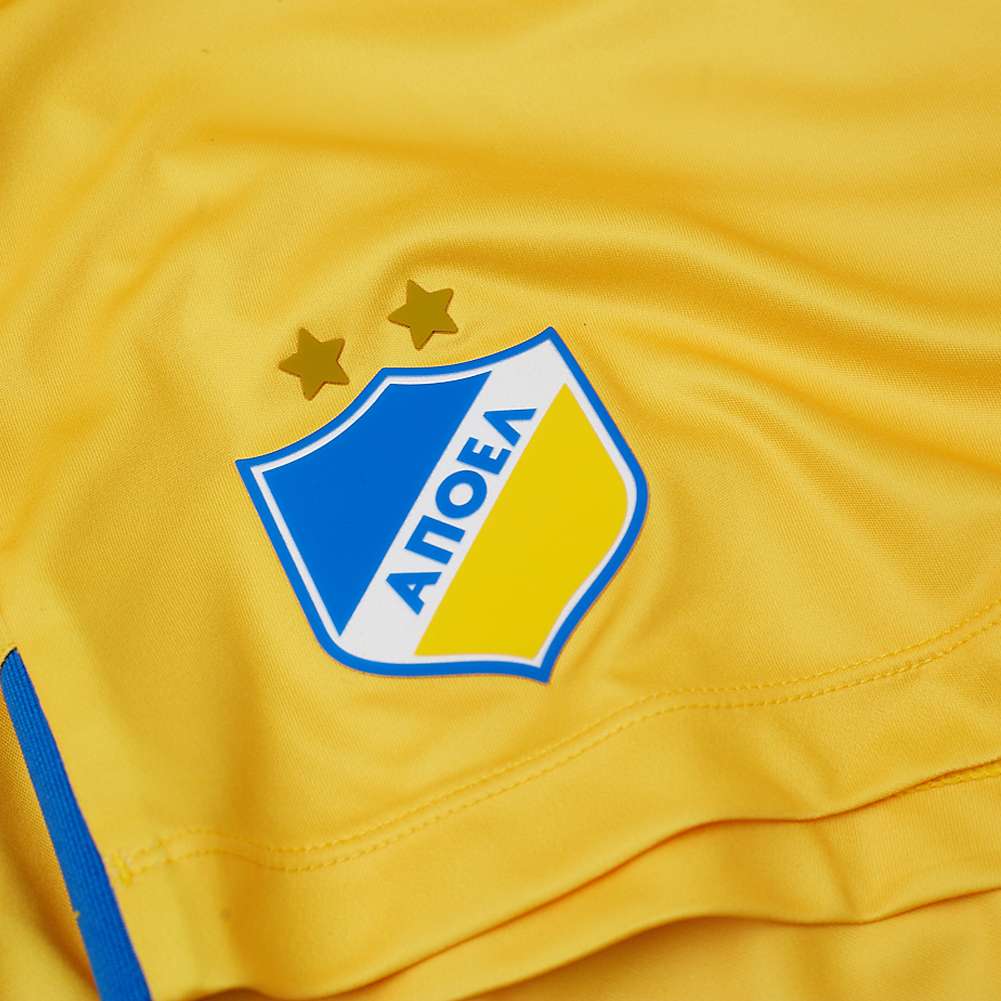 APOEL Nikosia macron Herren Shorts 58534465