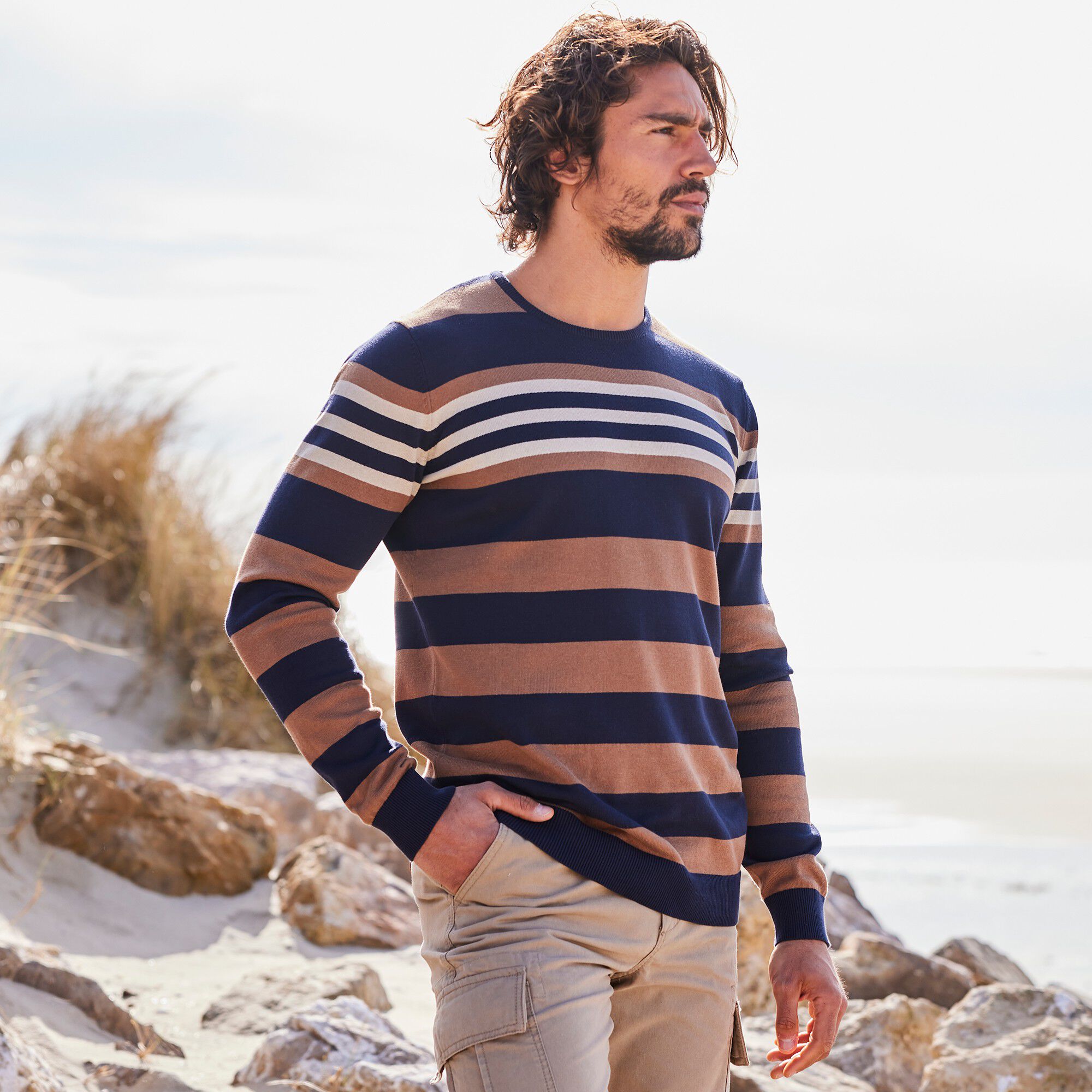 Pull col rond rayures placées