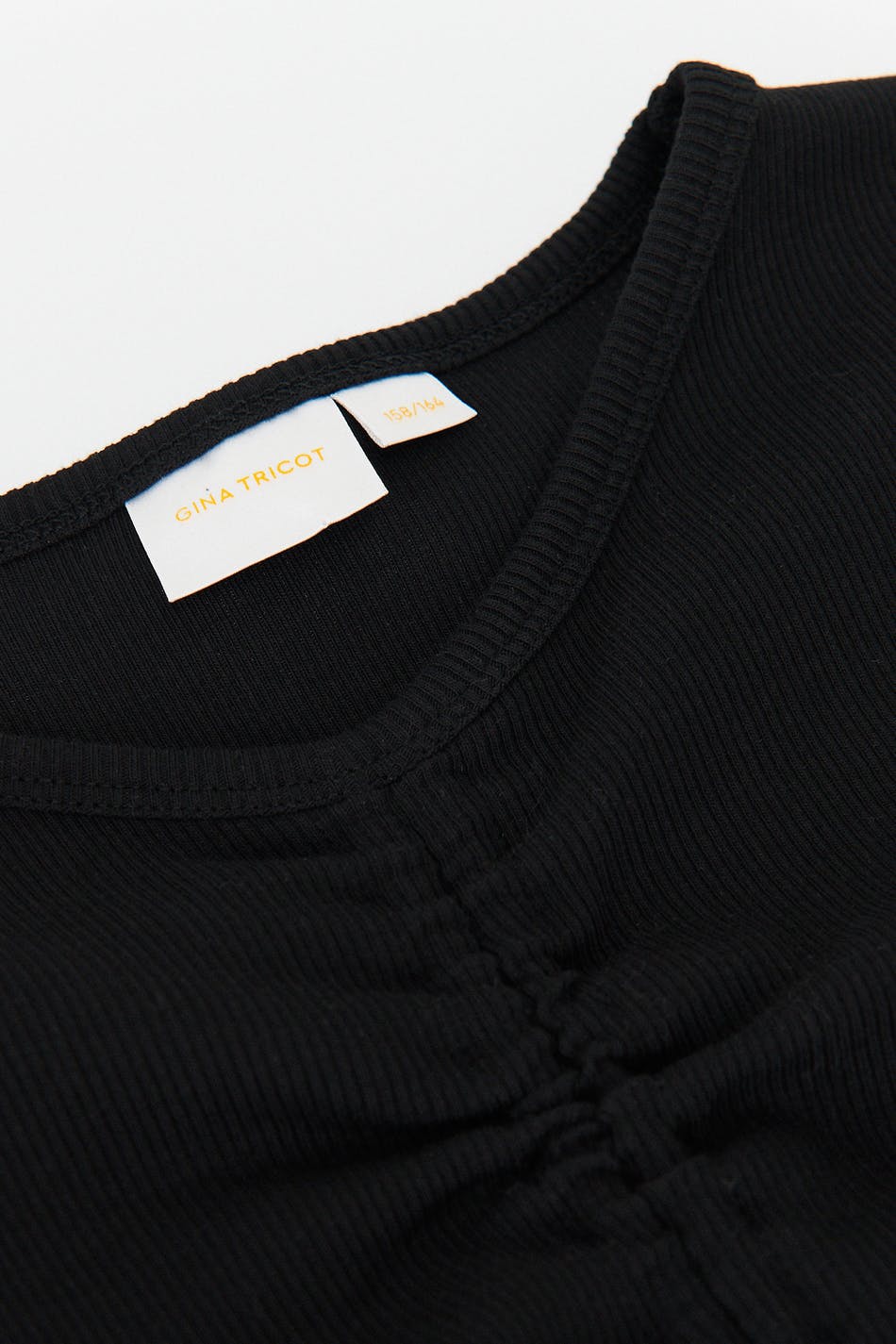 Y front drawstring top