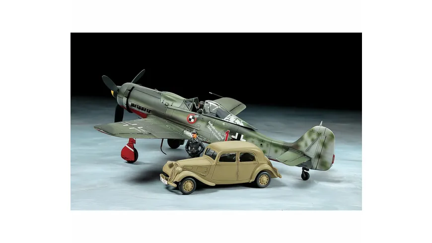 Tamiya 1:48 FW 190 D-9 JV44 & 11CV Dienstwa.