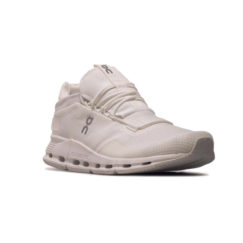 ON Cloudnova 26.98227 / weiss