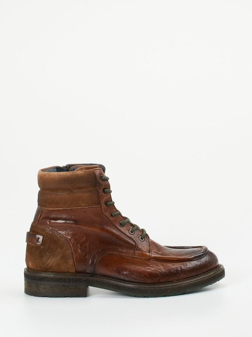 Boots-47012290605 Konstantin Starke
