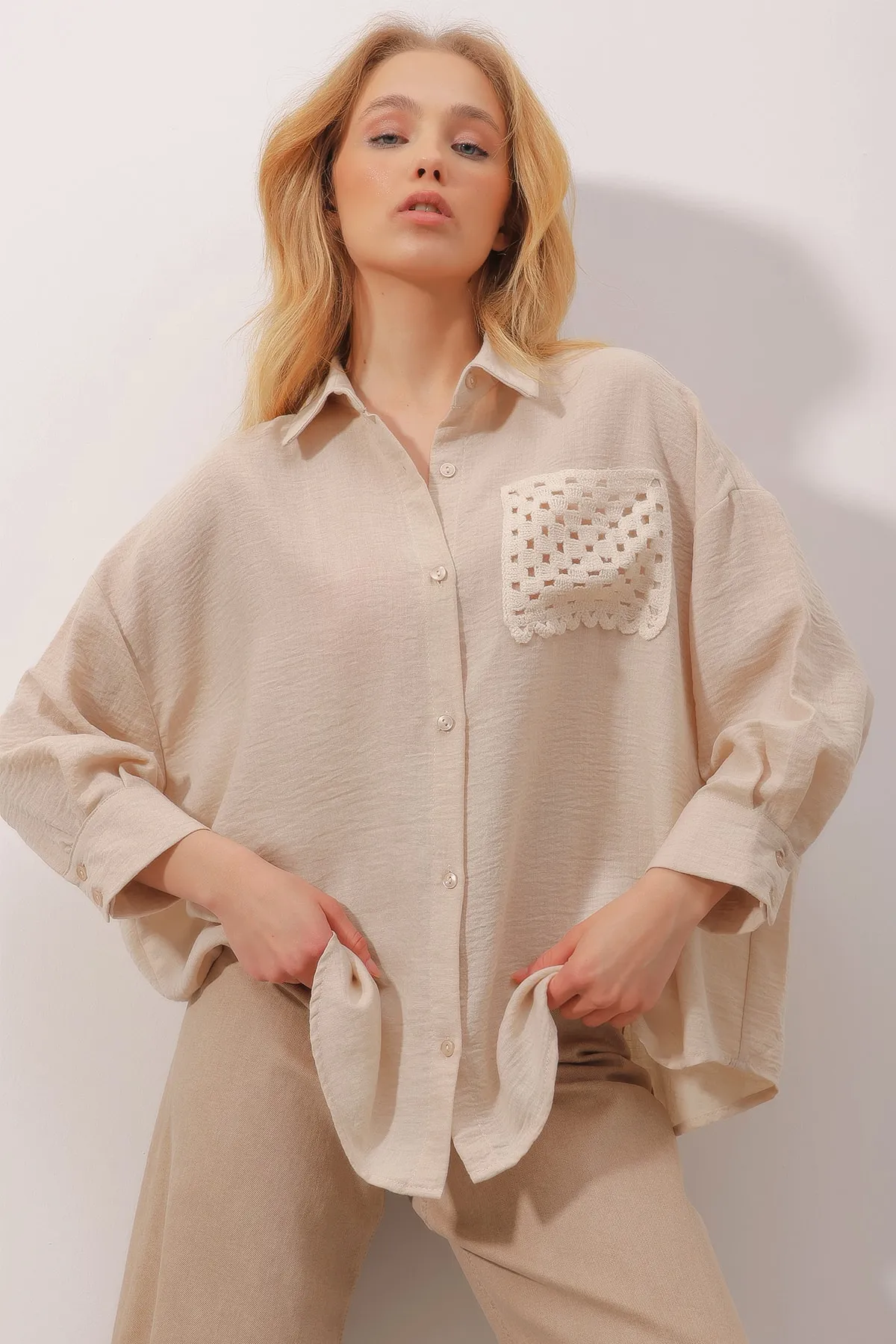 Trend Alaçatı Stili  Hemd - Beige - Oversized