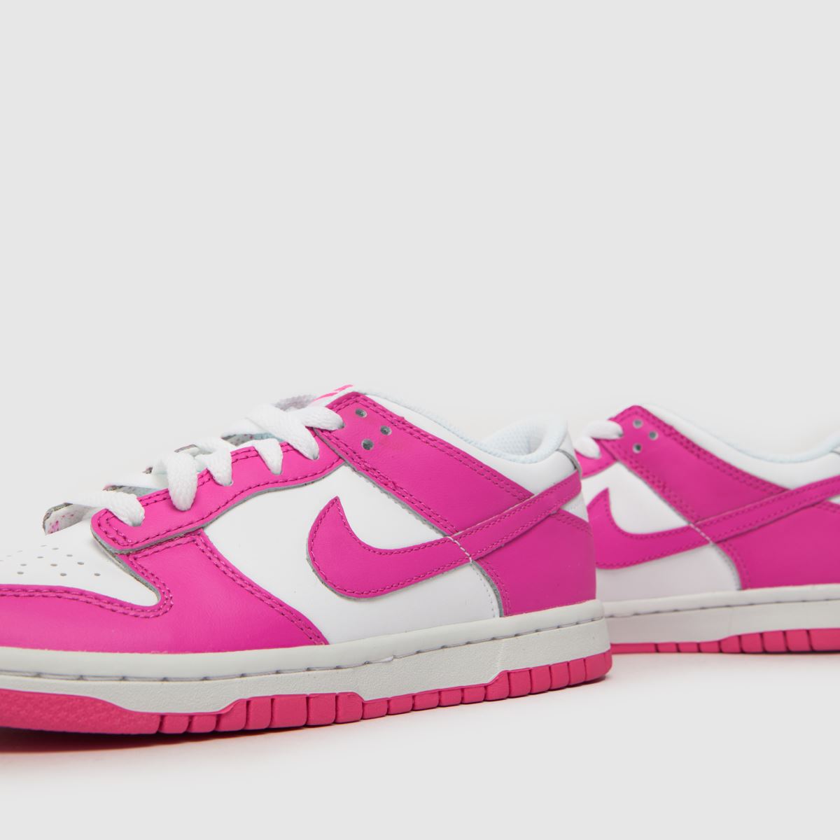 Nike vita & rosa Dunk Low flickor ungdomsskor