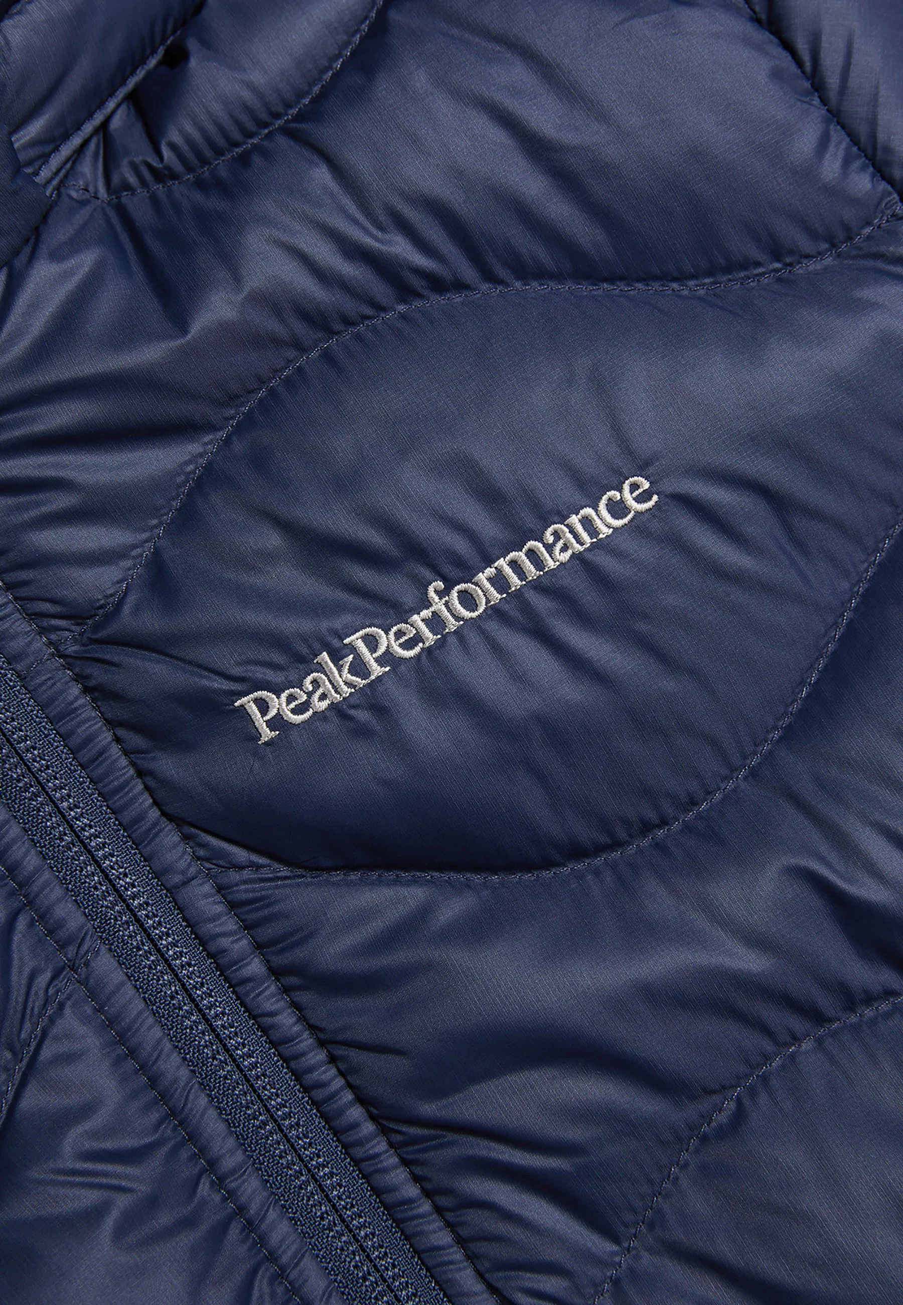 Chaqueta de plumas Peak Performance HELIUM