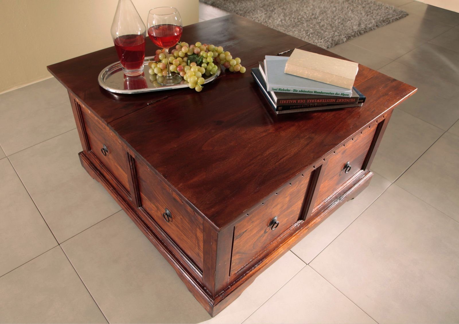 Massivmoebel24 Truhe OXFORD (Holztruhe, Holzkiste mit Deckel, Aufbewahrungstruhe für Stauraum aus Massivholz, 90x90x45 Akazie, Truhe aus massiven Akazienholz im Landhausstil), hochwertiges Edelholz,aufwendige Schnitzereien