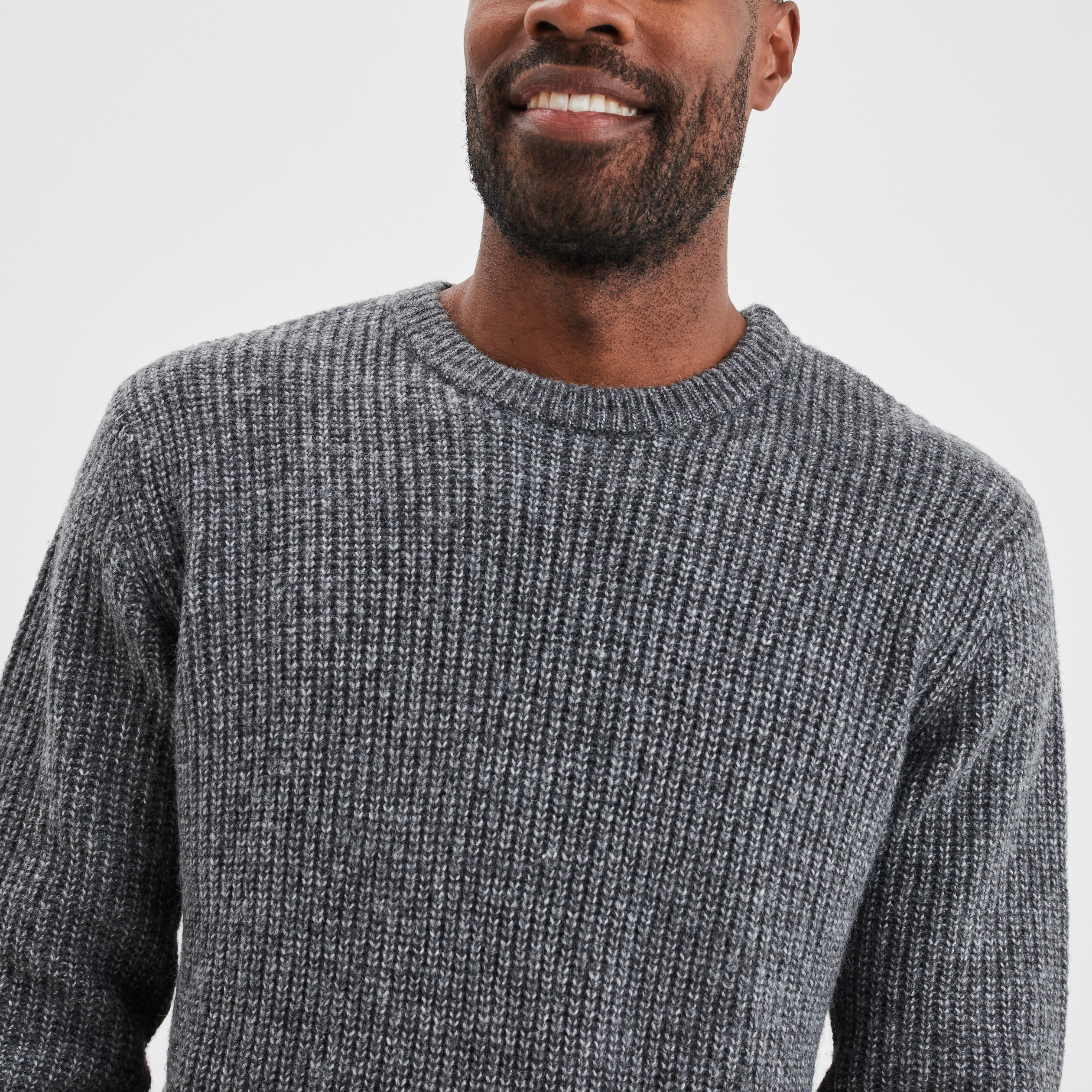 Pull col rond manches longues gris foncé homme | La Halle
