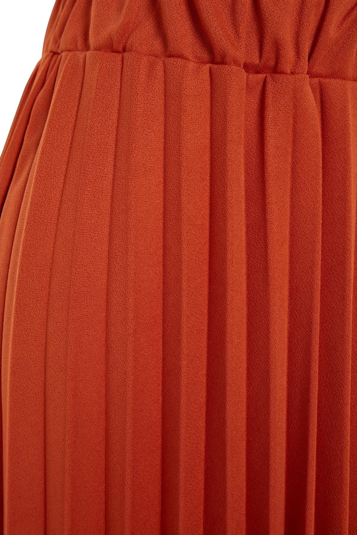 Trendyol Collection  Ausgestellter Midirock aus plissiertem Crêpe-Strick mit hoher Taille und Kachelmuster TWOSS23ET00048