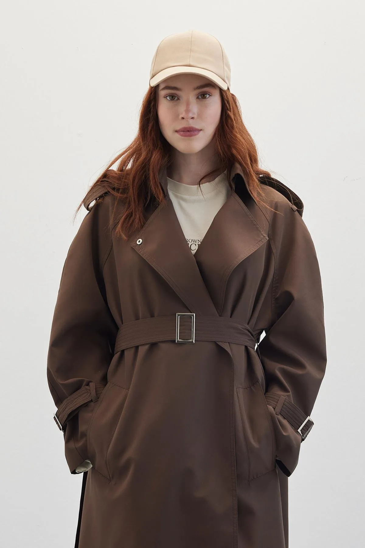 Manuka  FLIEßENDER TRENCHCOAT MIT GÜRTEL, BITTERBRAUN