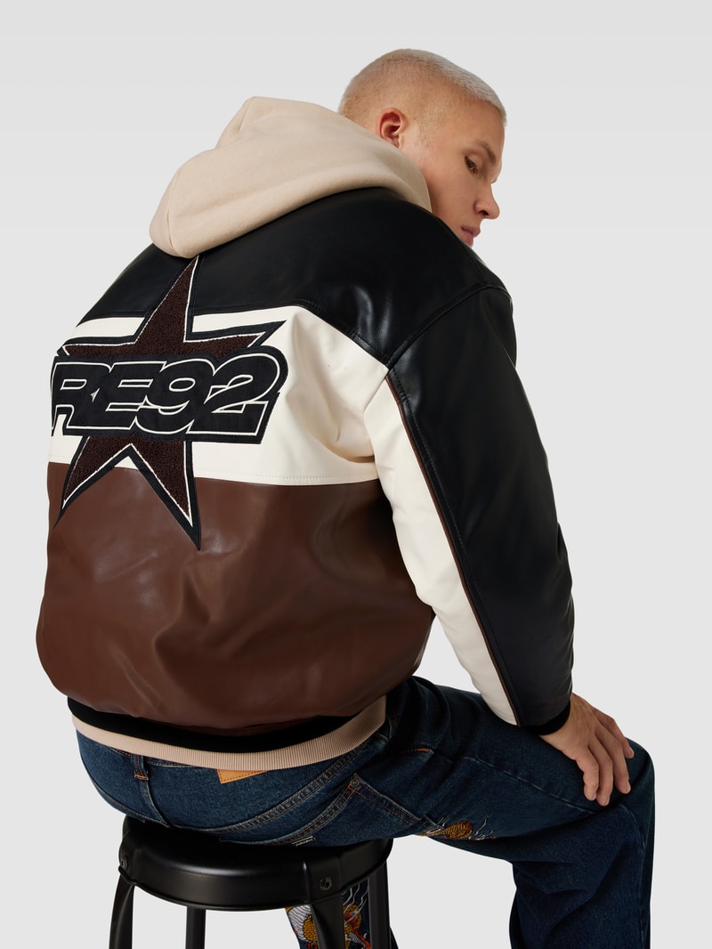 Bomberjacke mit Label-Stitching in dunkelbraun