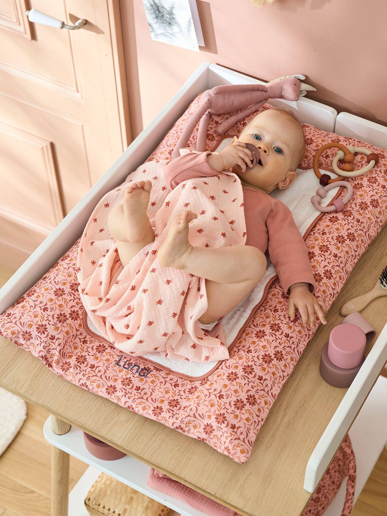 Matelas à langer personnalisable HAPPY BOHÈME rose