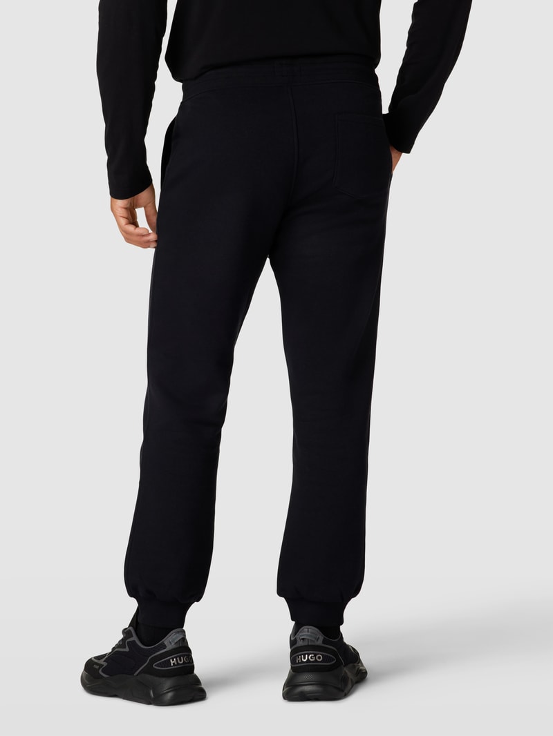 Sweatpants mit elastischem Bund in schwarz