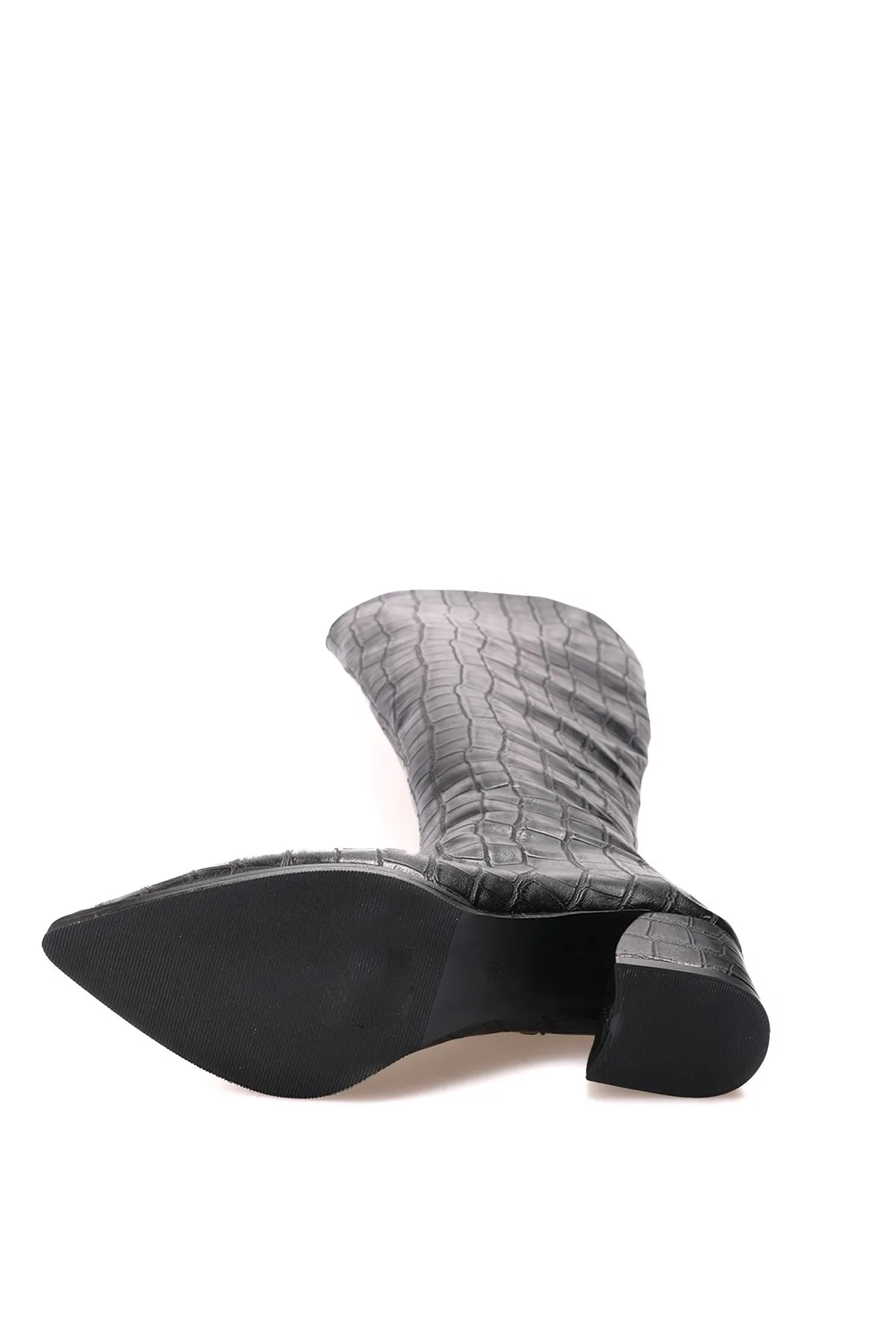 Mio Gusto  Siena High Heels für Damen in schwarzer Farbe mit Krokodilmuster, seitlichem halbem Reißverschluss und dünnem Fellfutter