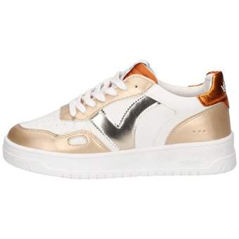 Victoria Sneaker in gold