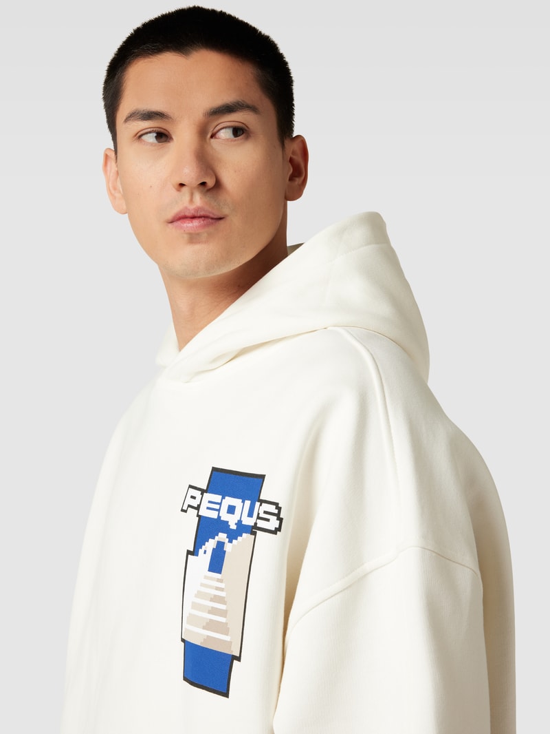 PEQUS X P&C - Oversized Hoodie mit Kapuze in weiß