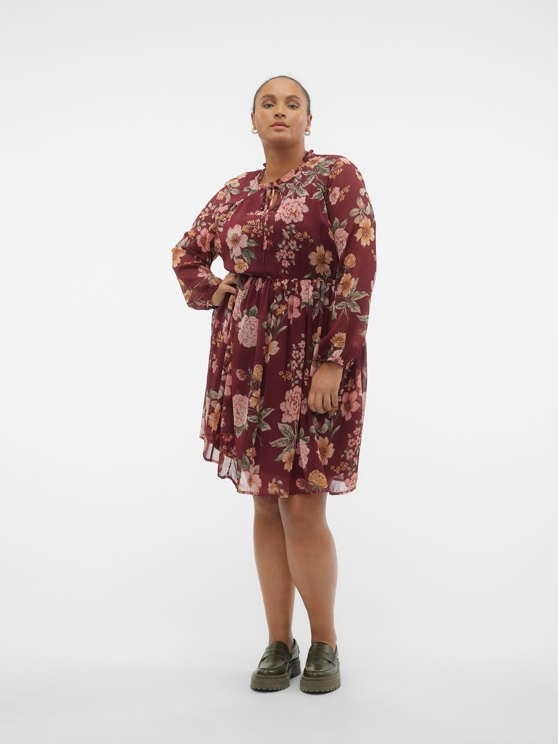 VMSILLA Kurzes Kleid