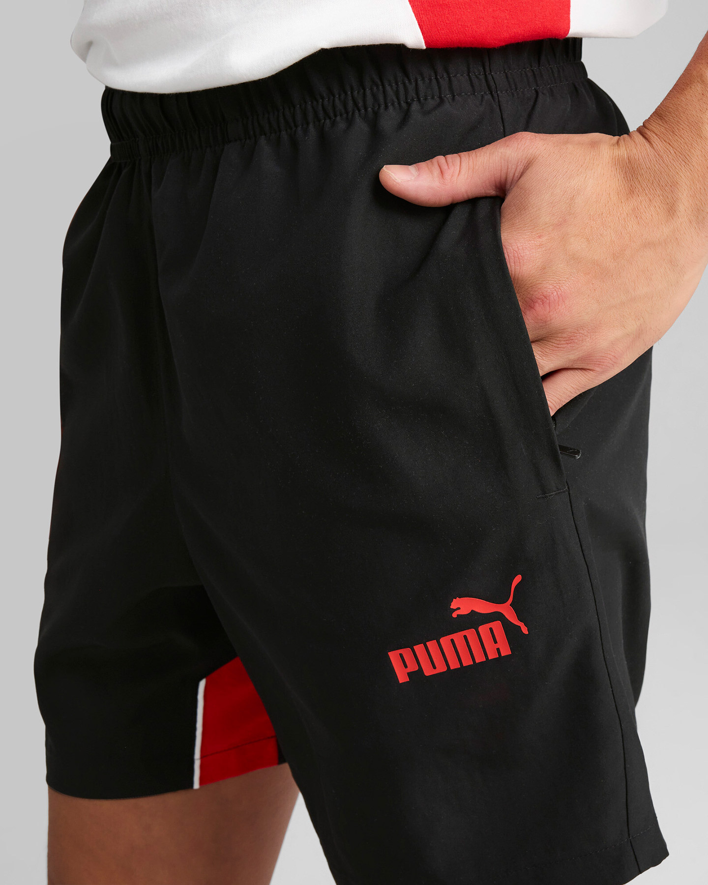 Futbalové šortky Puma AC Miláno Official Ftblarchive M 779343-07