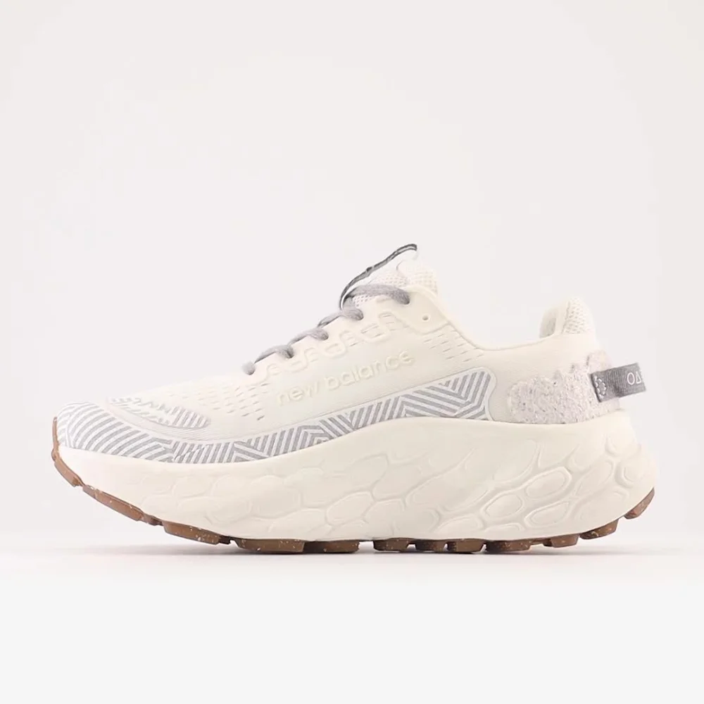 New Balance Fresh Foam X Trail More v3 MTMORUD / weiss